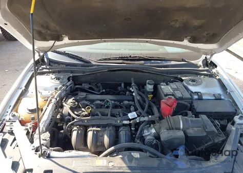 2012 Ford Fusion Se z USA, uszkodzony, nr VIN 3FAHP0HA2CR449413